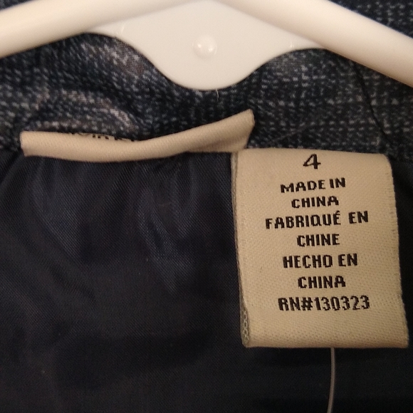 Calvin Klein Blue Puffer Jacket Size 4 boys - Picture 6 of 7